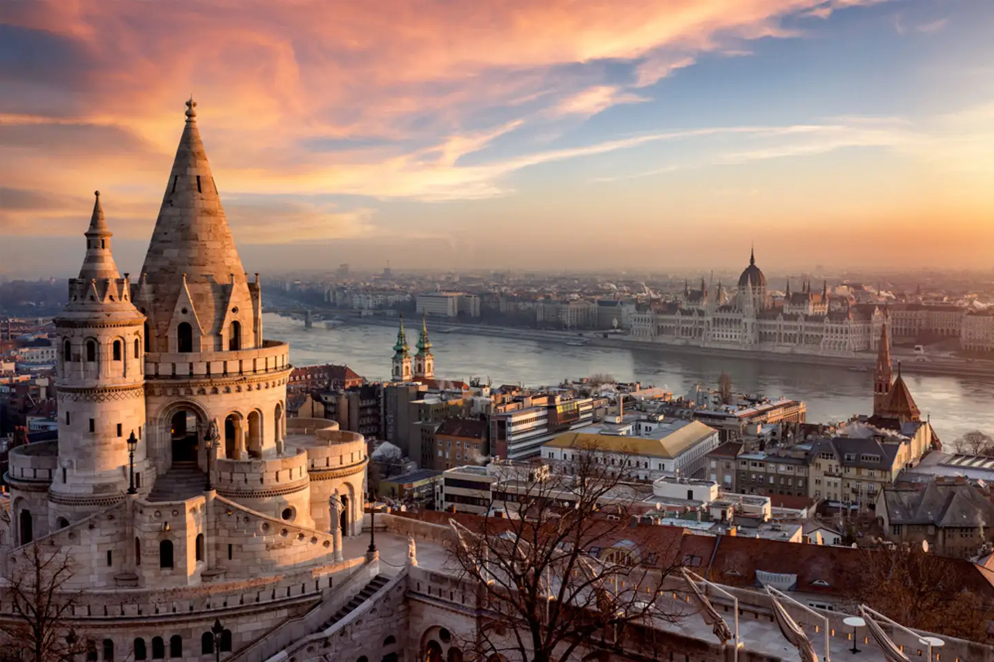 Transfer to Private Taxi Transfer from Vienna to Budapest